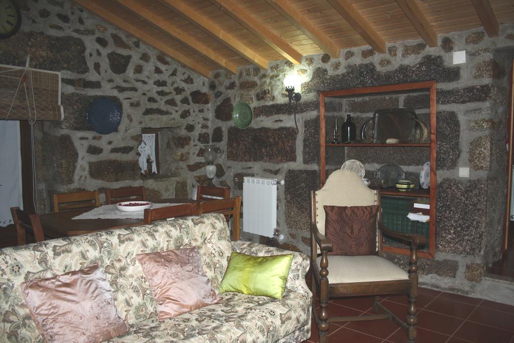 Villa Casa De Pedra Viseu Esterno foto