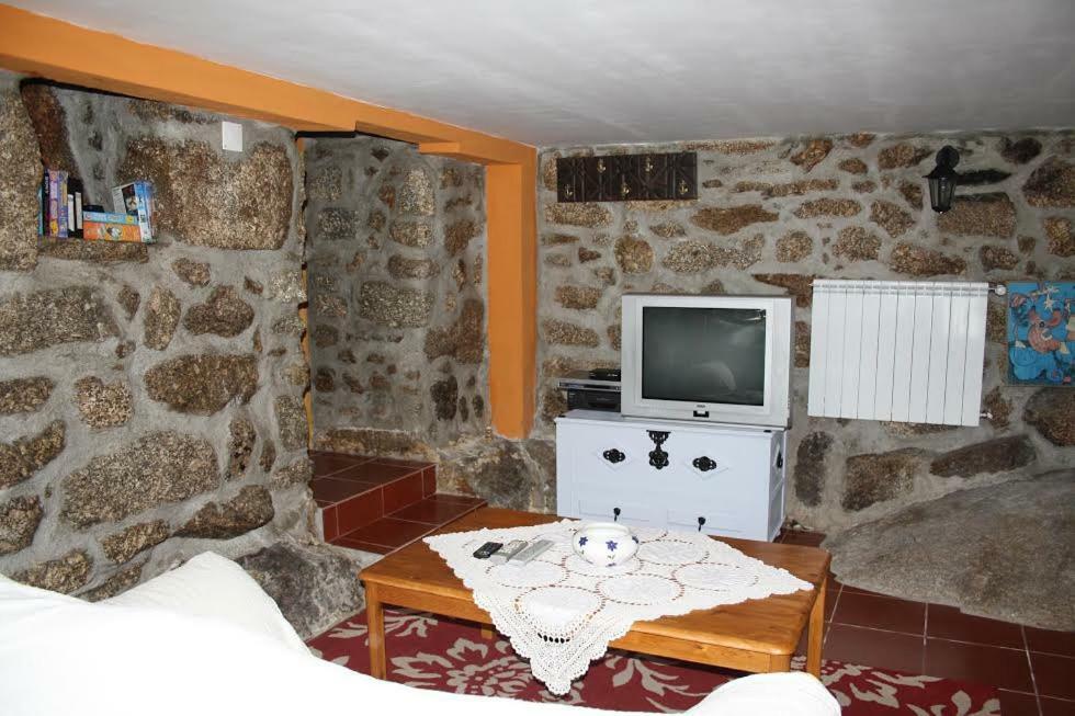 Villa Casa De Pedra Viseu Esterno foto