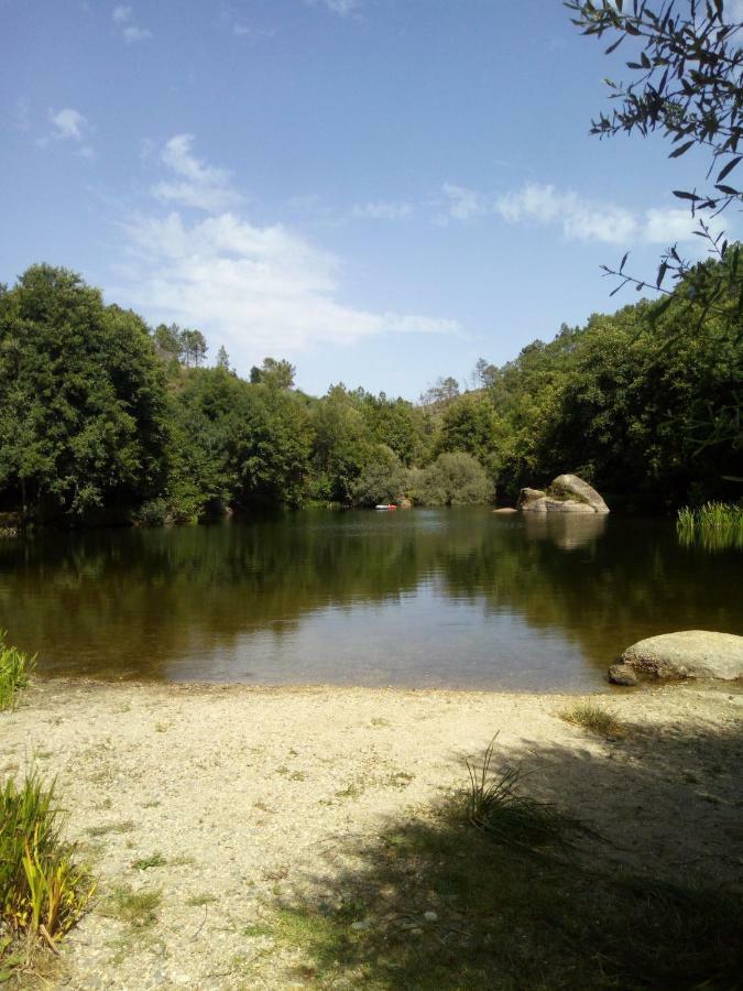 Villa Casa De Pedra Viseu Esterno foto
